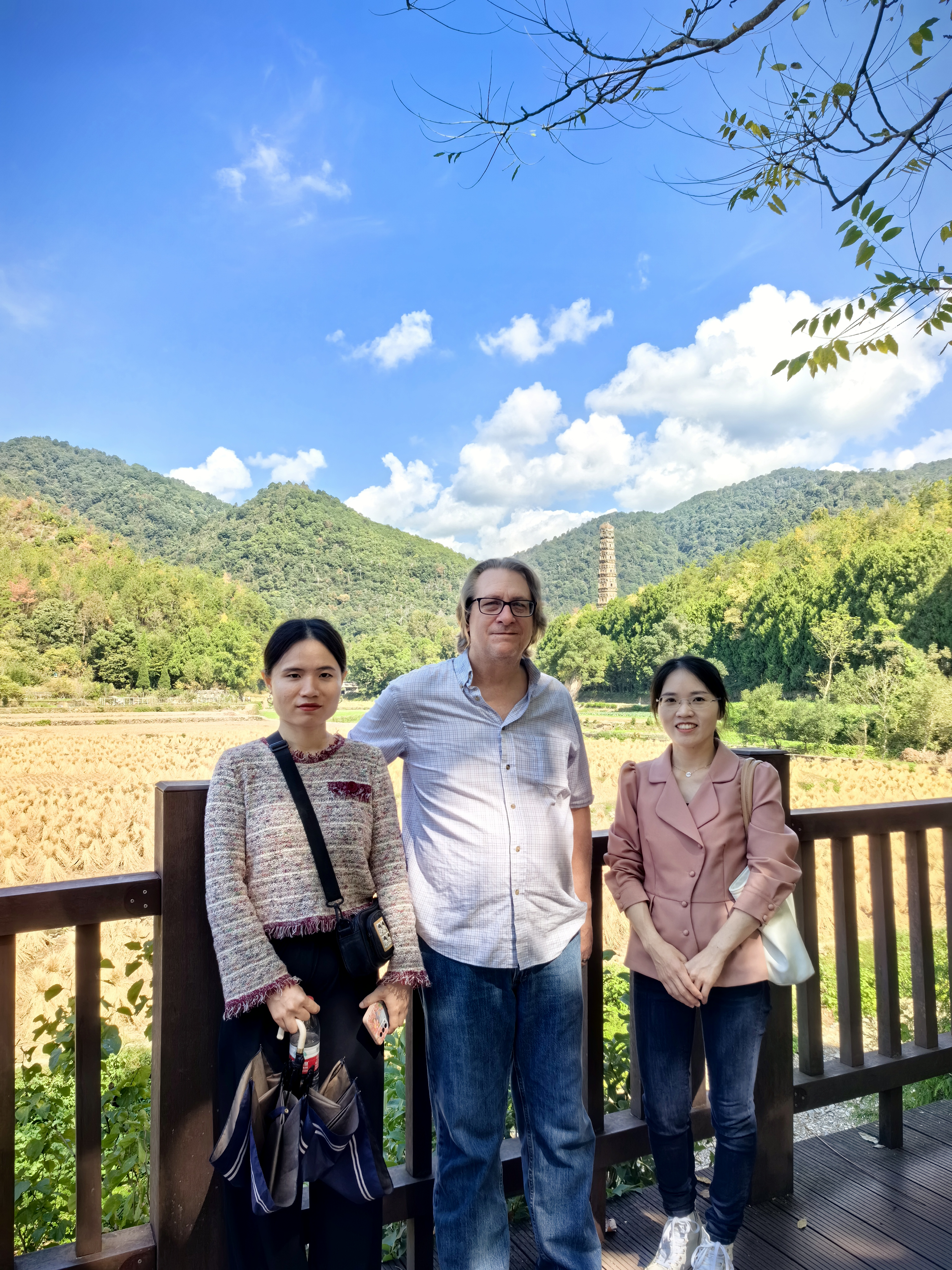 迈克博士落地德斯泰 构建产研融合新通道